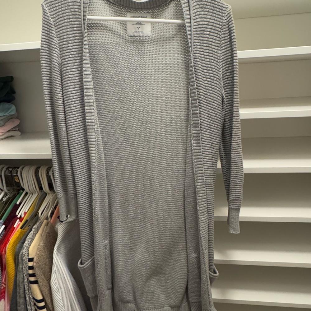 American Eagle Outfitters Gray Open Front Cardigan